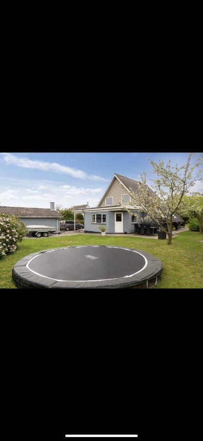 Big Villa In Stege Near Mons Klint With Trampolin Dış mekan fotoğraf